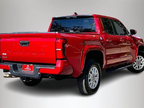 Used 2024 Toyota Tacoma SR5 image 5