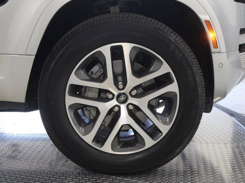 Used 2022 Land Rover Defender 110 XS Edition image 15