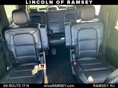 Used 2021 Lincoln Navigator Reserve w/ Luxury Package image 16