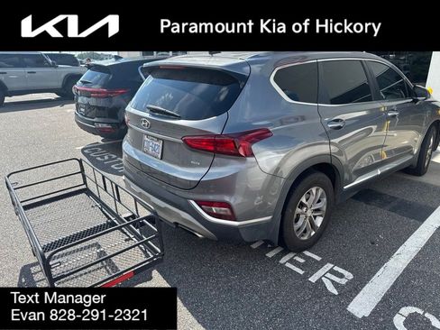 Used 2020 Hyundai Santa Fe SE AWD/4WD image 3