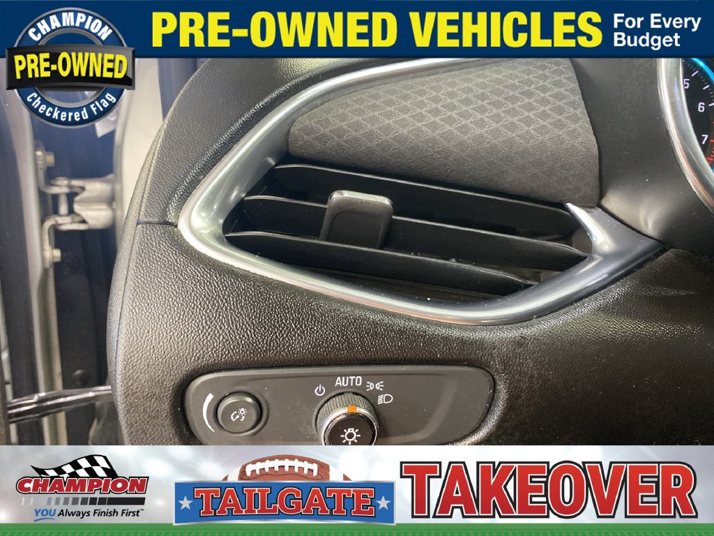 Used 2016 Chevrolet Malibu LT FWD image 23