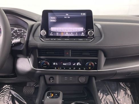 New 2026 Nissan Rogue SV image 24