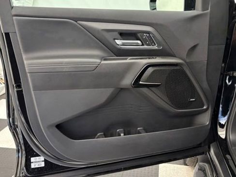New 2026 Chevrolet Silverado EV LT AWD/4WD image 17