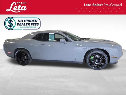 Used 2019 Dodge Challenger SXT RWD image 7