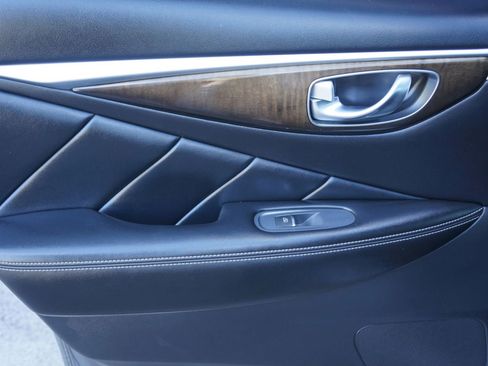 Used 2019 INFINITI Q50 Luxe w/ Essential Package (3.0T Luxe) image 28