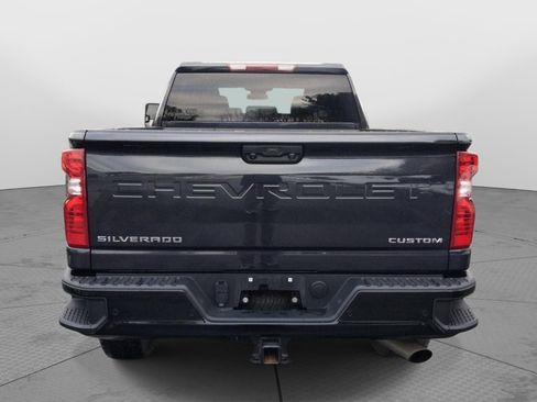 Used 2024 Chevrolet Silverado 2500 Custom w/ Custom Value Package image 7