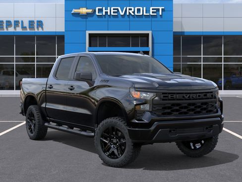New 2026 Chevrolet Silverado 1500 Custom Trail Boss w/ Midnight Edition AWD/4WD image 7