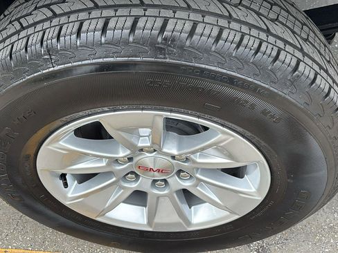 Certified 2025 GMC Sierra 1500 SLE AWD/4WD image 13