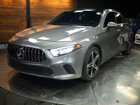 Used 2019 Mercedes-Benz A 220 image 2