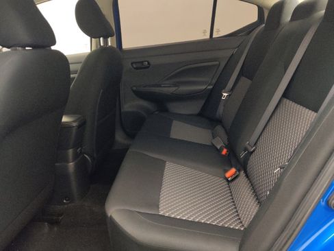 Used 2020 Nissan Versa S FWD image 18