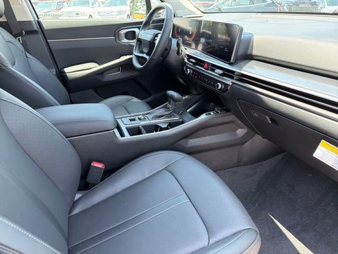 New 2026 Kia Sorento S FWD image 21