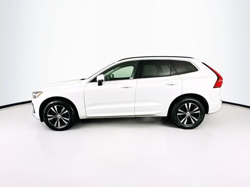Used 2023 Volvo XC60 B5 Core FWD image 4