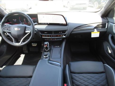 New 2026 Cadillac CT5 V RWD image 12