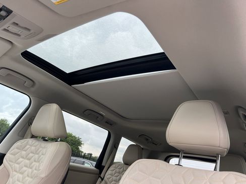 New 2026 Nissan Armada Platinum RWD image 16