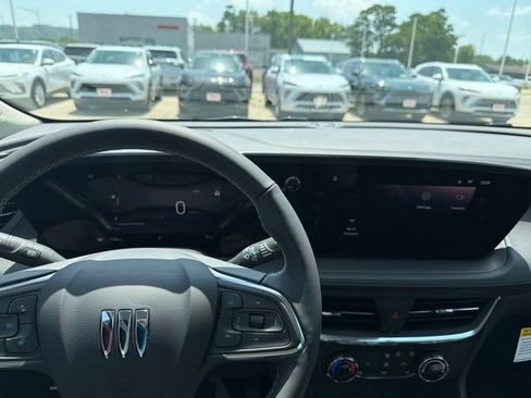 New 2026 Buick Encore GX Preferred w/ Advanced Technology Package AWD/4WD image 16