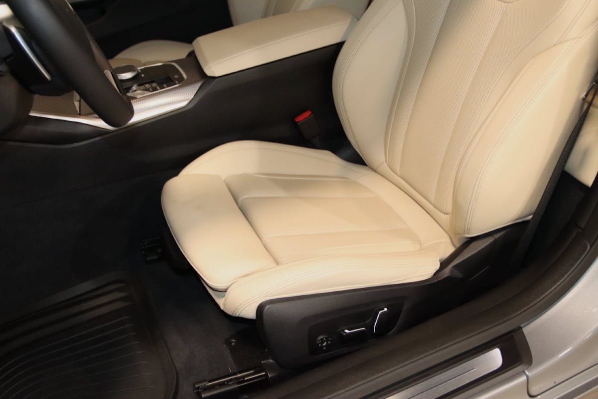 Used 2026 BMW 430i xDrive Coupe w/ Premium Package AWD/4WD image 40