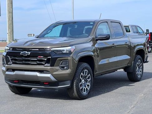 Certified 2023 Chevrolet Colorado Z71 w/ Z71 Convenience Package 2 AWD/4WD image 41