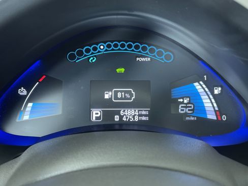Used 2015 Nissan Leaf SV w/ LED & Quick Charge Package image 17