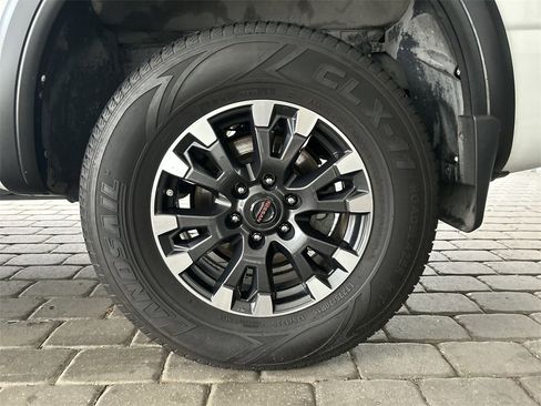 Used 2020 Nissan Titan PRO-4X w/ Pro-4x Convenience Package image 51