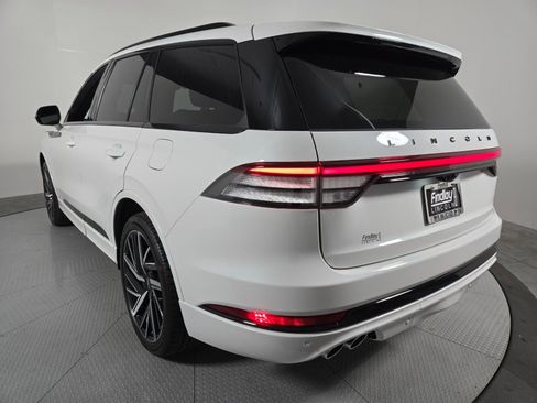 New 2026 Lincoln Aviator Black Label AWD/4WD image 7