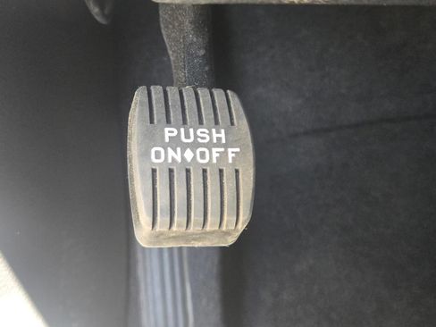 Used 2021 Dodge Challenger R/T Scat Pack RWD image 24