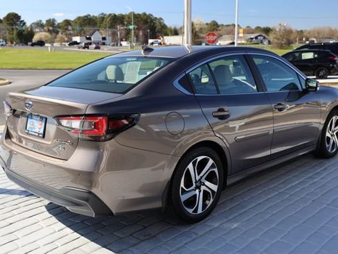 Used 2021 Subaru Legacy Limited image 5