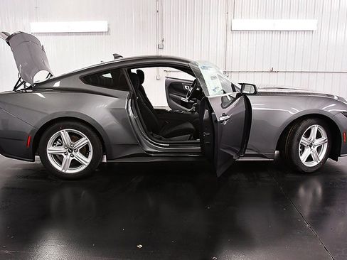 New 2026 Ford Mustang Coupe image 30