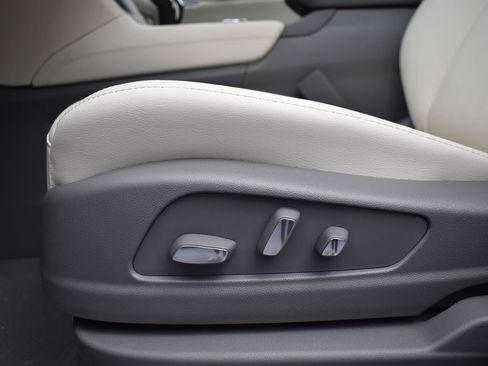 New 2025 Cadillac XT5 Premium Luxury w/ LPO, Floor Liner Package image 11