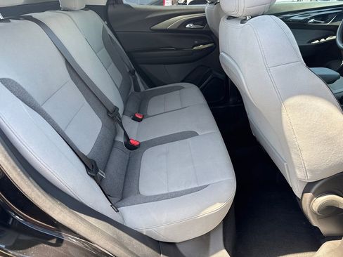 Used 2025 Chevrolet TrailBlazer LT image 16