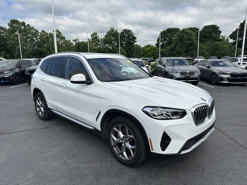 Used 2023 BMW X3 xDrive30i w/ Premium Package w/ZPA AWD/4WD image 8