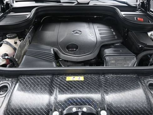 Used 2024 Mercedes-Benz GLS 450 4MATIC image 34