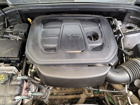 Used 2021 Jeep Grand Cherokee Limited AWD/4WD image 30