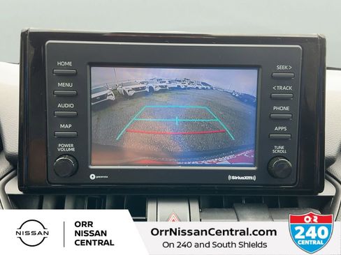 Used 2022 Toyota RAV4 LE AWD/4WD image 24