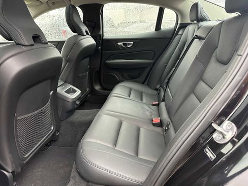 Certified 2025 Volvo S60 B5 Plus image 15