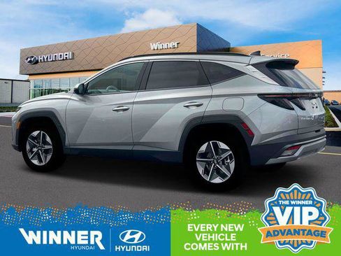 New 2025 Hyundai Tucson SEL image 4