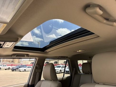 Used 2022 Toyota 4Runner SR5 Premium w/ Moonroof Package AWD/4WD image 26