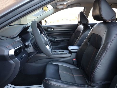 Used 2019 Nissan Altima 2.5 SR image 13