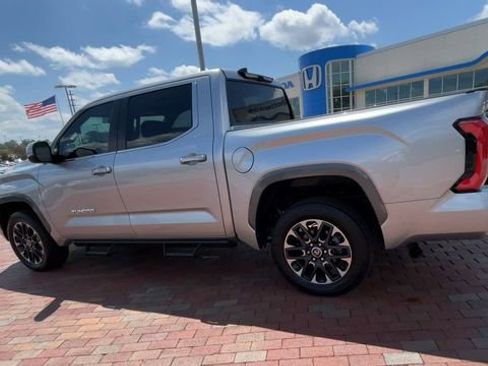 Used 2024 Toyota Tundra Limited AWD/4WD image 7
