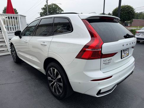 Used 2023 Volvo XC60 B5 Plus AWD/4WD image 5