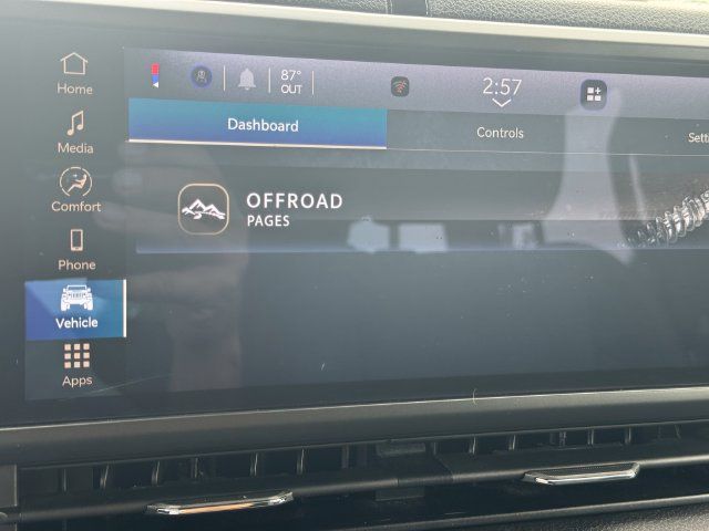 Certified 2024 Jeep Wrangler Unlimited Sport AWD/4WD image 33