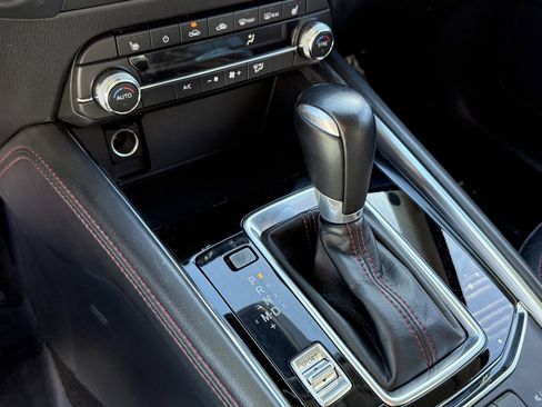 Used 2024 MAZDA CX-5 Carbon Edition image 15