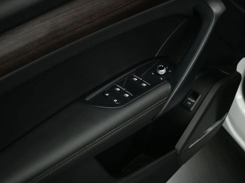 Used 2023 Audi Q5 2.0T Premium Plus w/ Premium Plus Package image 10