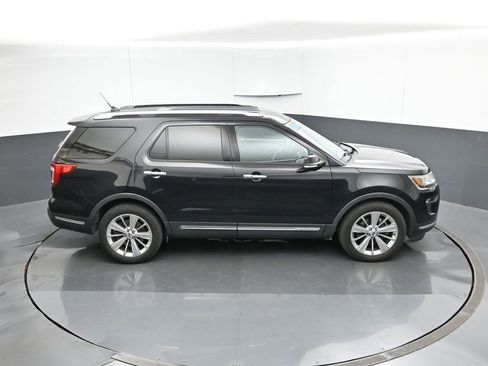 Used 2019 Ford Explorer Limited w/ Class III Trailer Tow Package image 55