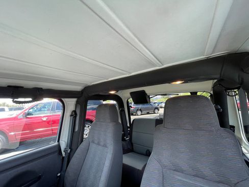 Used 2005 Jeep Wrangler Sport image 25