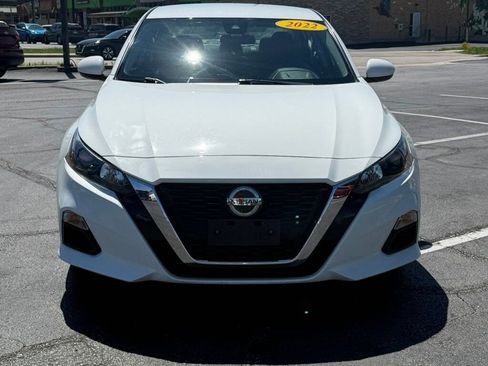 Used 2022 Nissan Altima 2.5 S FWD image 5