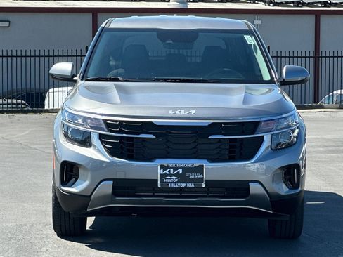 New 2026 Kia Seltos LX image 9