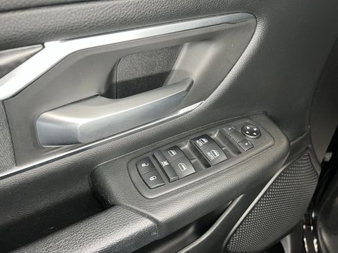 Used 2019 RAM 1500 Big Horn image 15