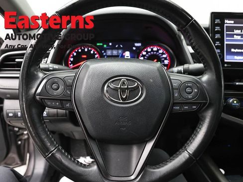 Used 2023 Toyota Camry XSE FWD image 10