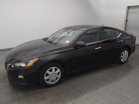 Used 2020 Nissan Altima 2.5 S FWD image 2