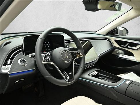 Certified 2026 Mercedes-Benz E 350 4MATIC Sedan image 10